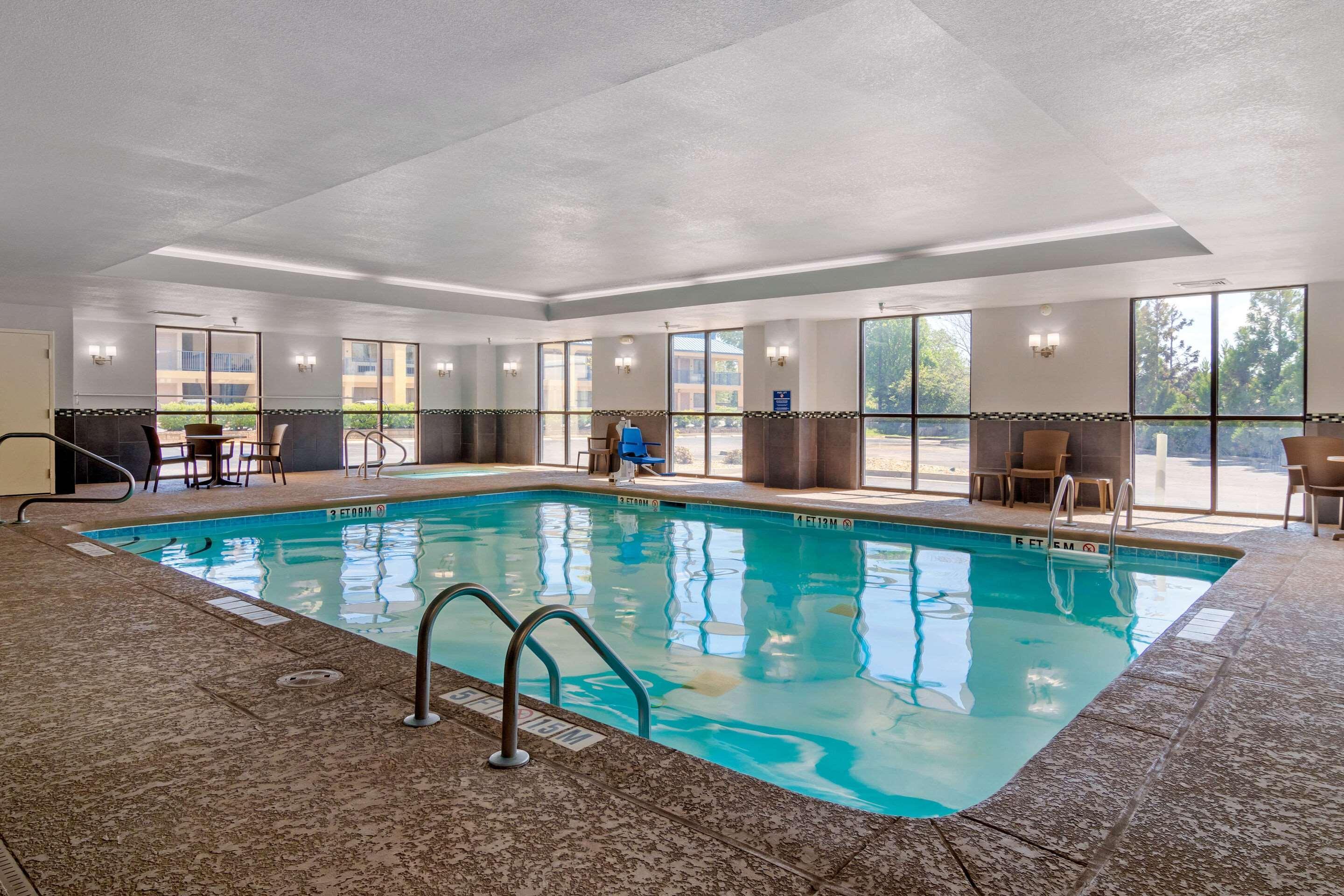 Comfort Suites Byron Warner Robins Exterior foto